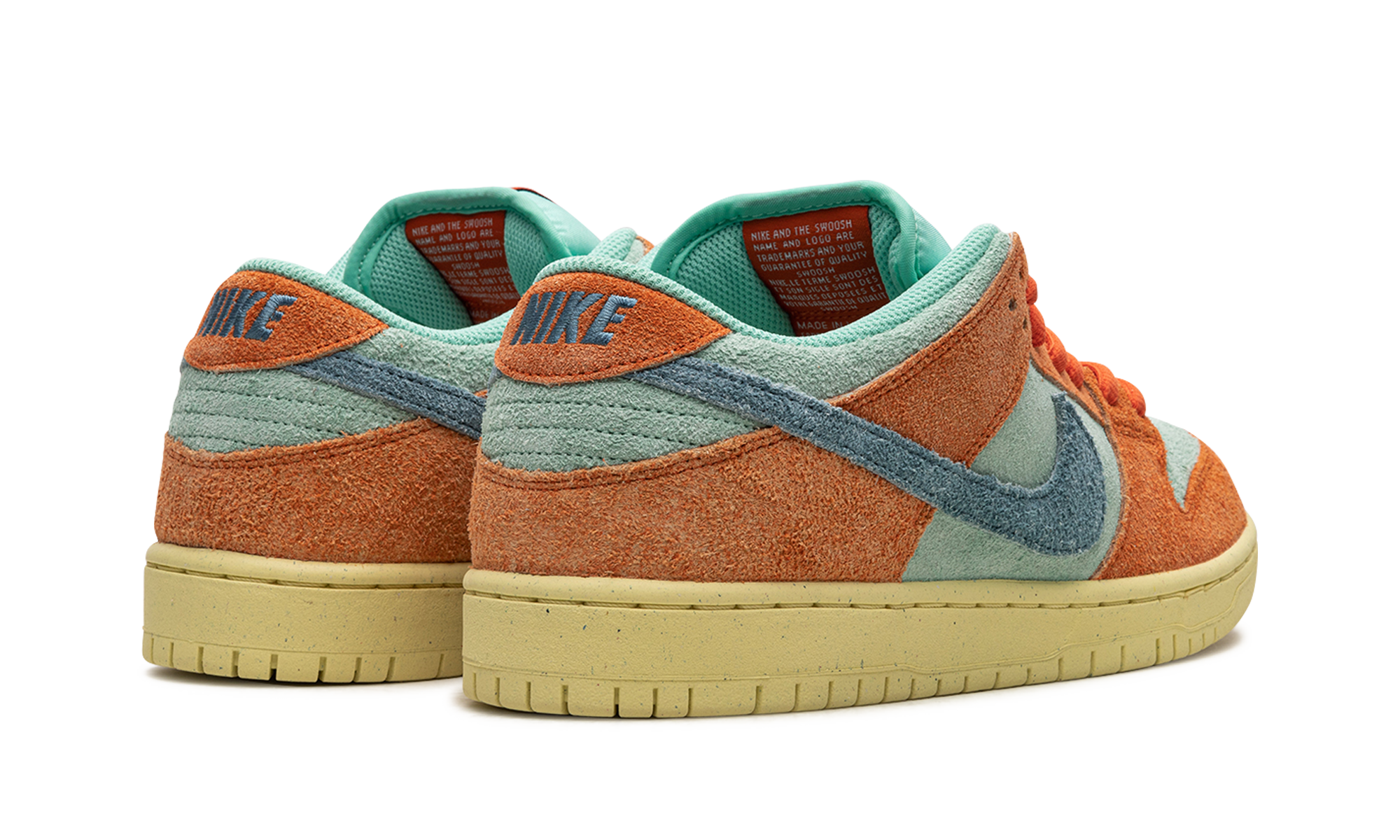 Nike SB Dunk Low Orange Emerald Rise 4