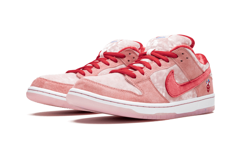 Nike SB Dunk Low Strangelove 2