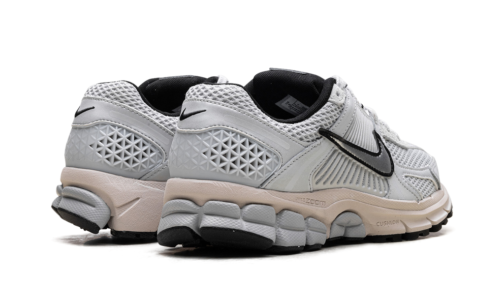 Nike Zoom Vomero 5 Pure Platinum (W) 4