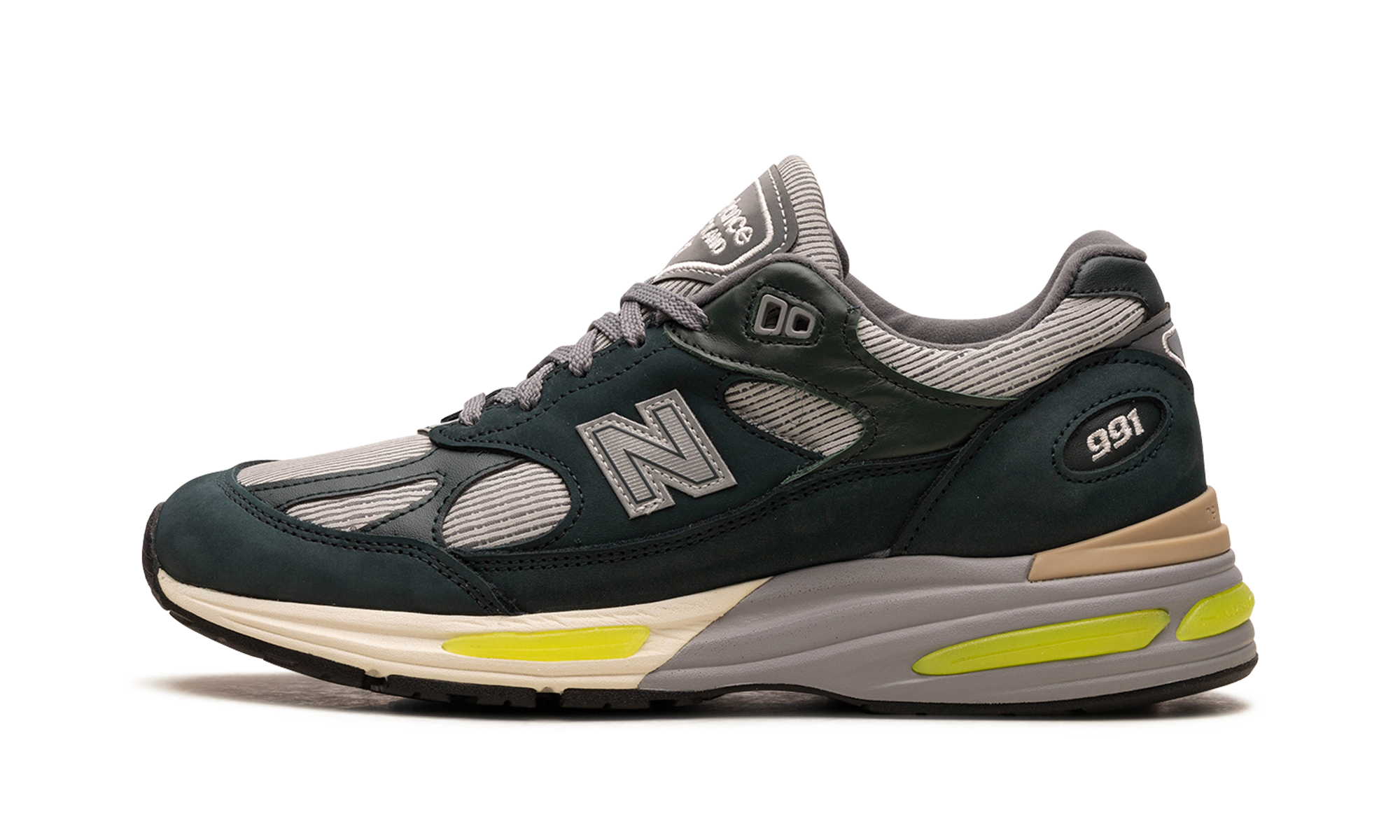 Patta x New Balance 991v2 Sea Moss 1