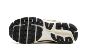 Nike Zoom Vomero 5 'Metallic Gold' (W)
