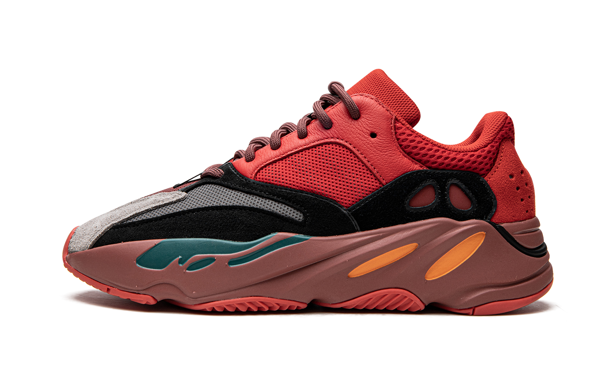 Yeezy 700 hi-res Red 2