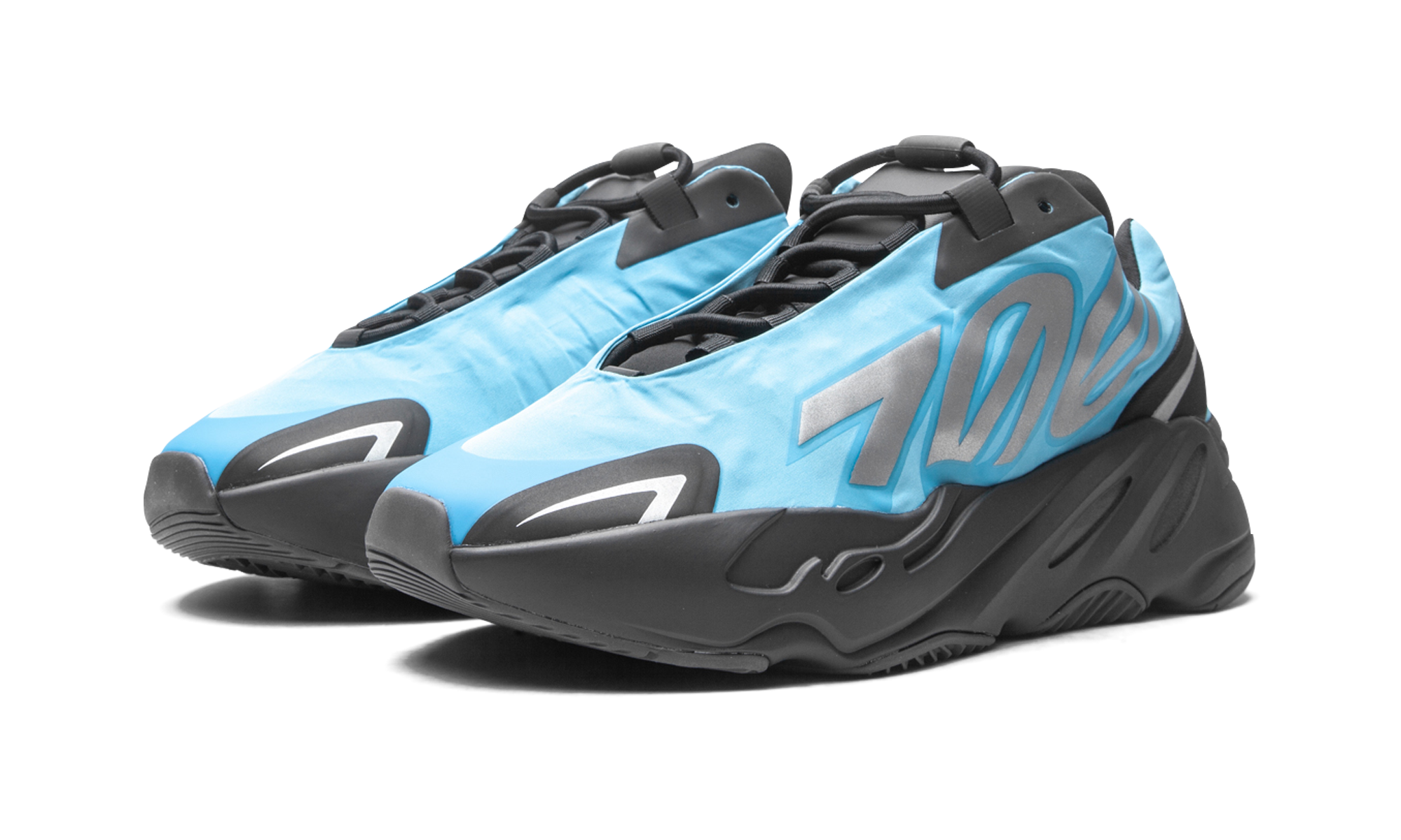 Yeezy 700 MNVN Bright Cyan