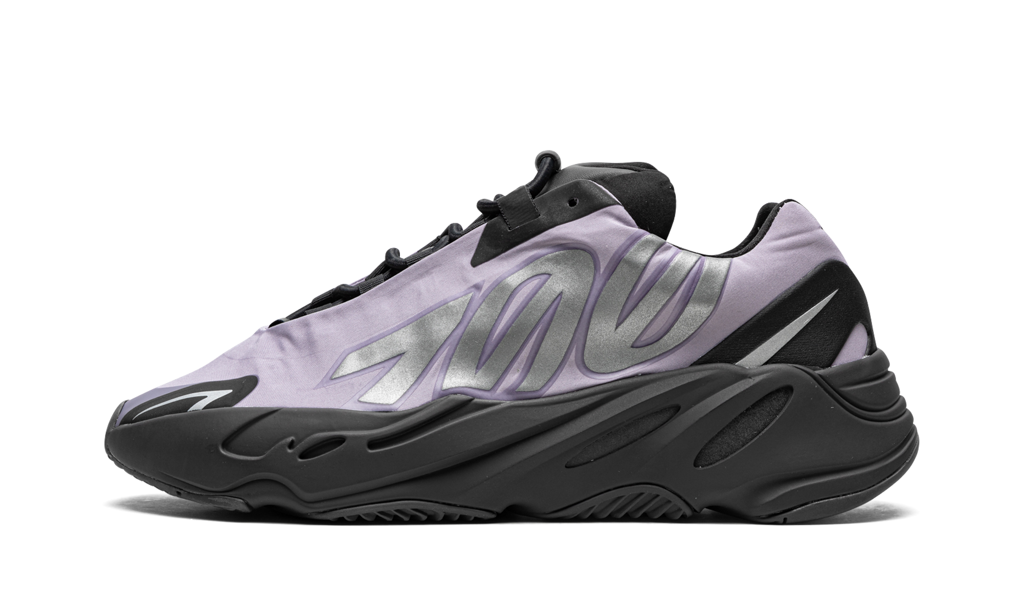 Yeezy 700 MNVN Geode 1