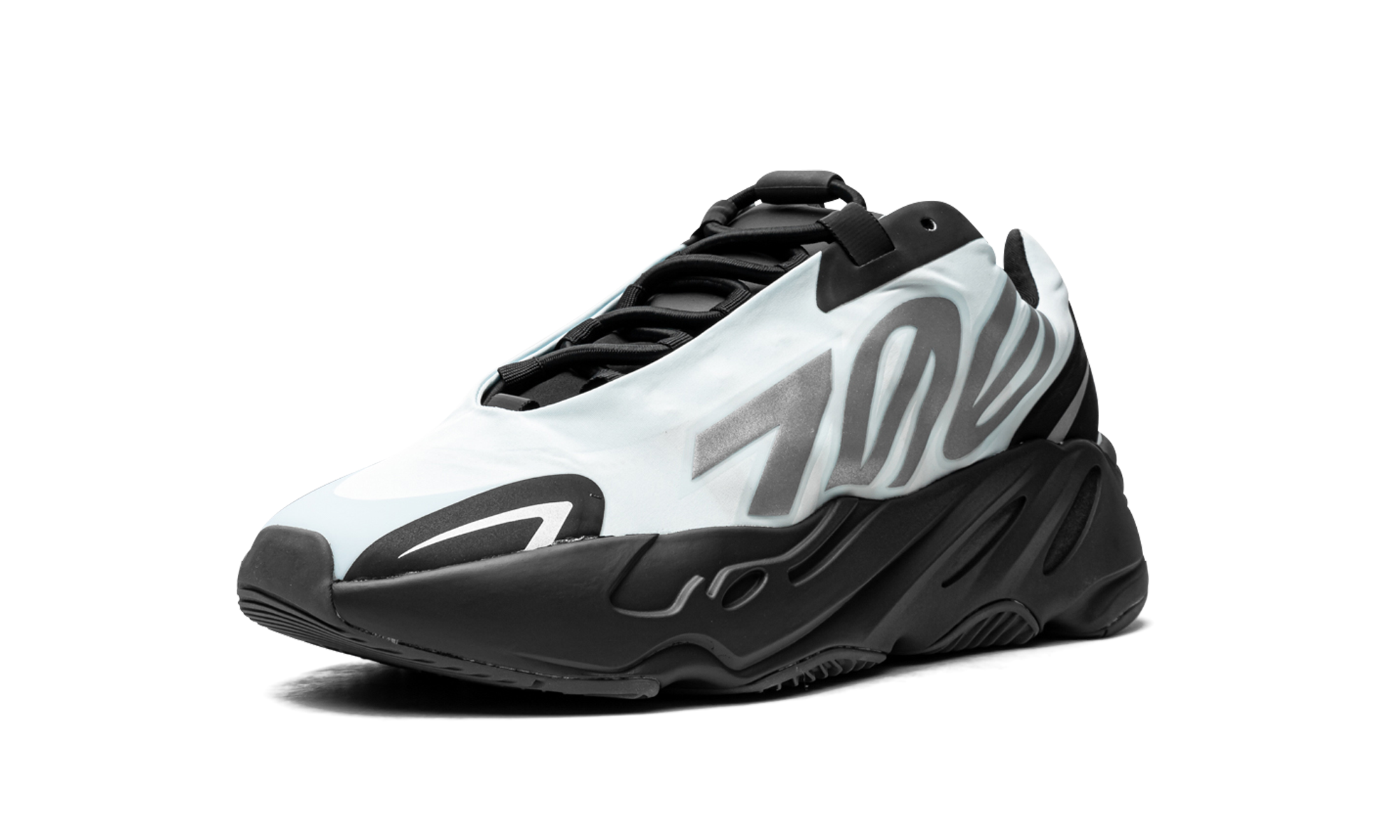 Yeezy Boost 700 MNVN Blue Tint 5