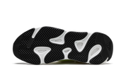 Yeezy Boost 700 MNVN Laceless Phosphor 6