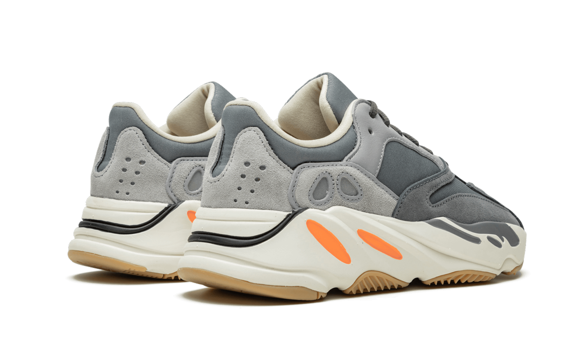Yeezy Boost 700 V1 Magnet 4