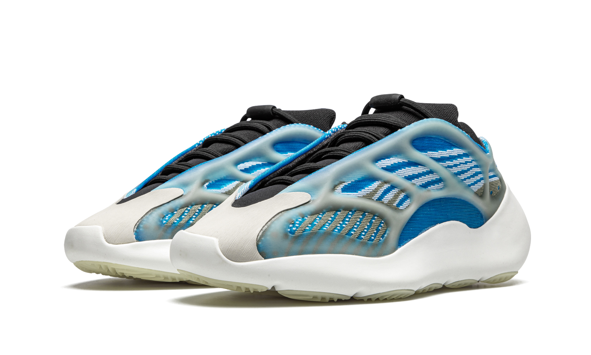 Yeezy Boost 700 V3 Arzareth 3
