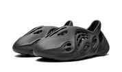 Yeezy Foam RNNR Onyx 2