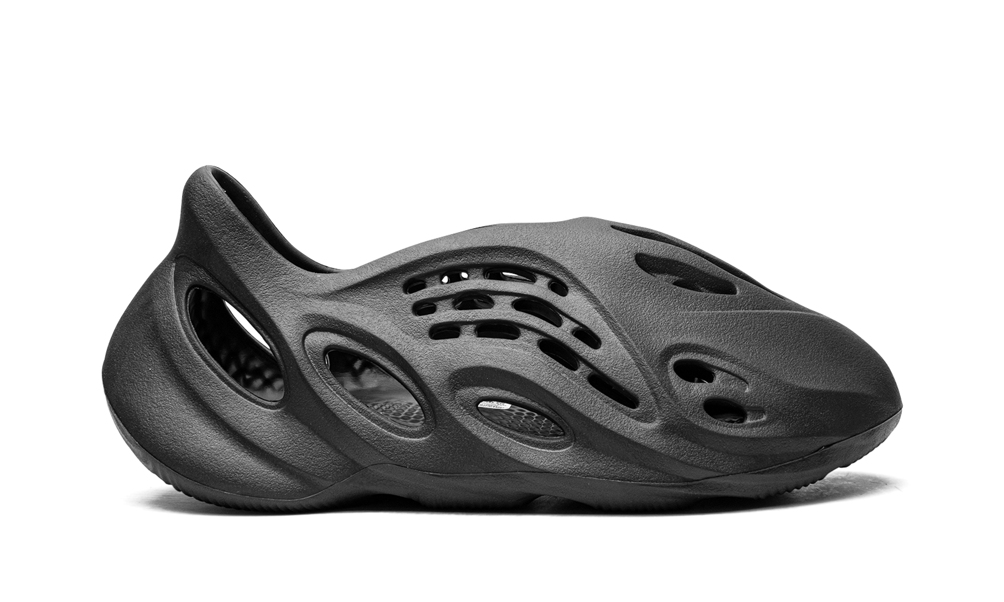Yeezy Foam RNNR Onyx 6