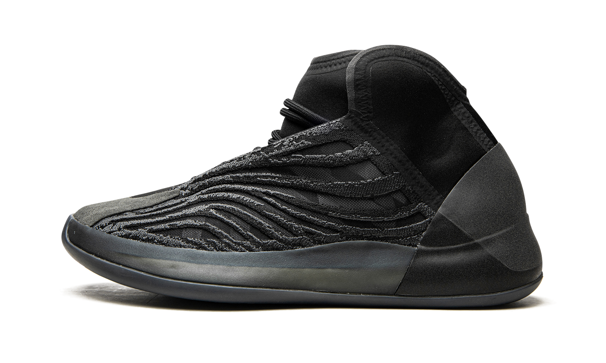 Yeezy QNTM Onyx 1