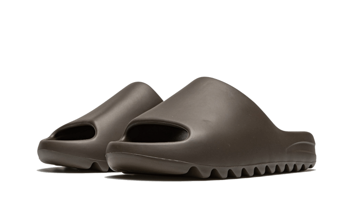 Yeezy Slide Sotride 2