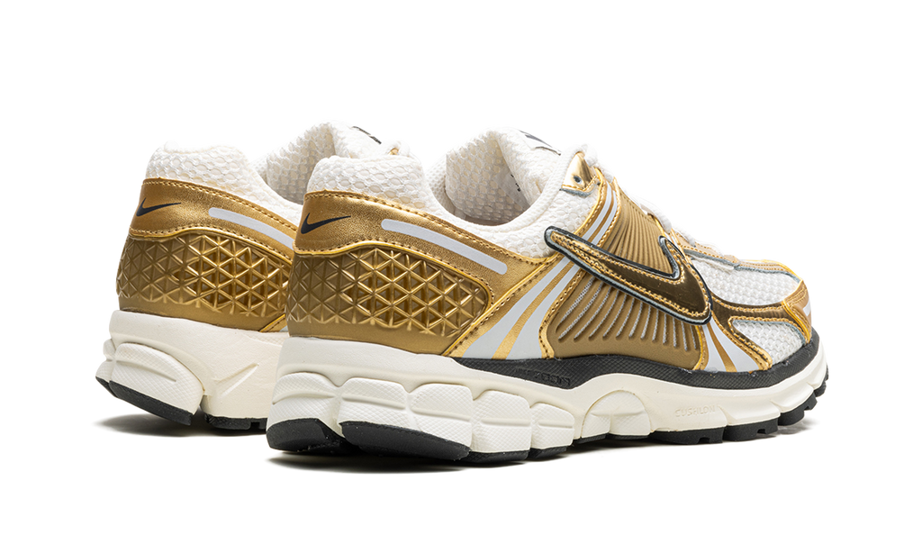 Nike Zoom Vomero 5 'Metallic Gold' (W)